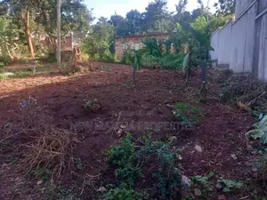37 Decimals Forced Sale Inheart of Makindye Kizungu Heights