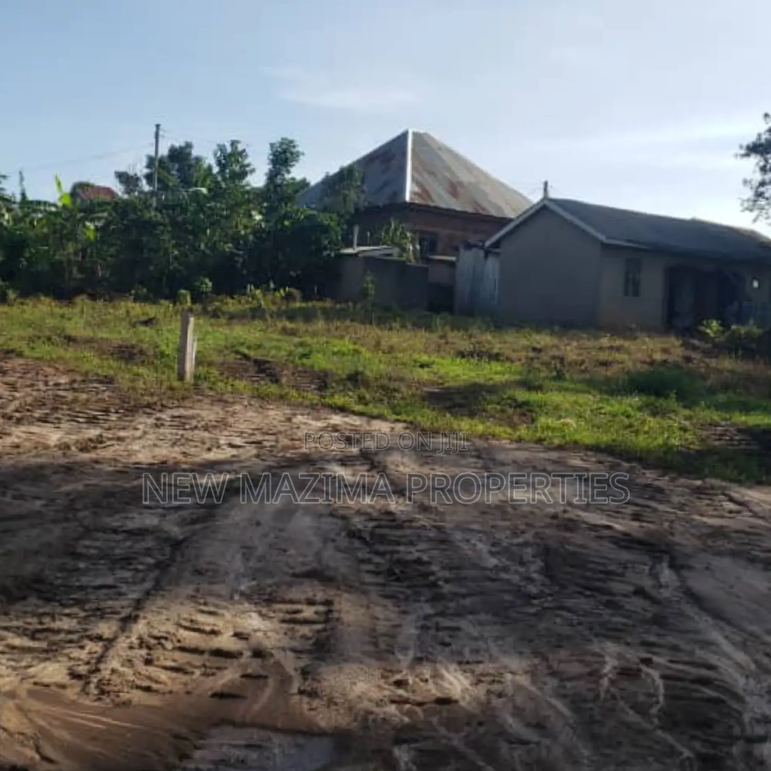 Affordable Strategic Plots on Quicksale in Kyengera Nsangi