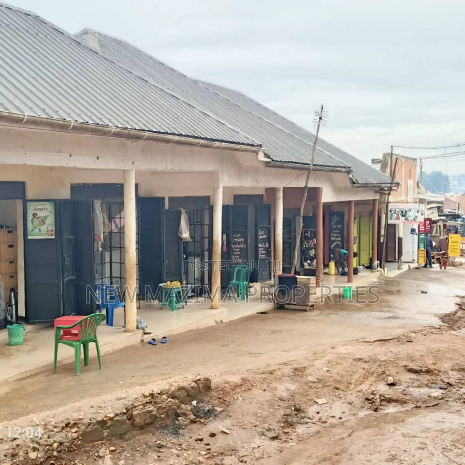 Commercial Shops on Quicksale in the Heart of Bulenga Town