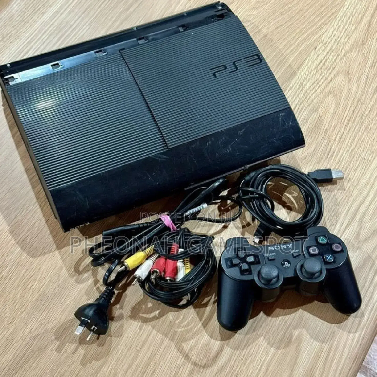 Playstation 3 Ps3 Full Set 2 Controllers and 20 Games
