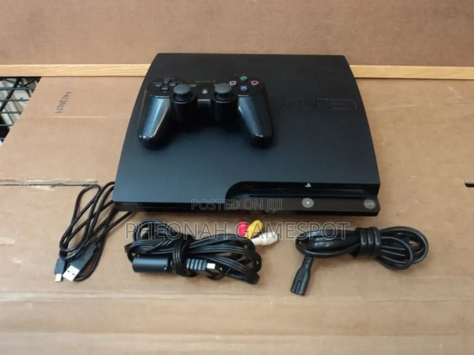 Playstation 3 Ps3 Full Set 2 Controllers and 20 Games