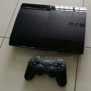 Playstation 3 Ps3 Full Set. 2 Controllers and 2 Games