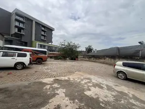 Stand-Alone Warehouse for Rent in Kansanga, 600 SQMS
