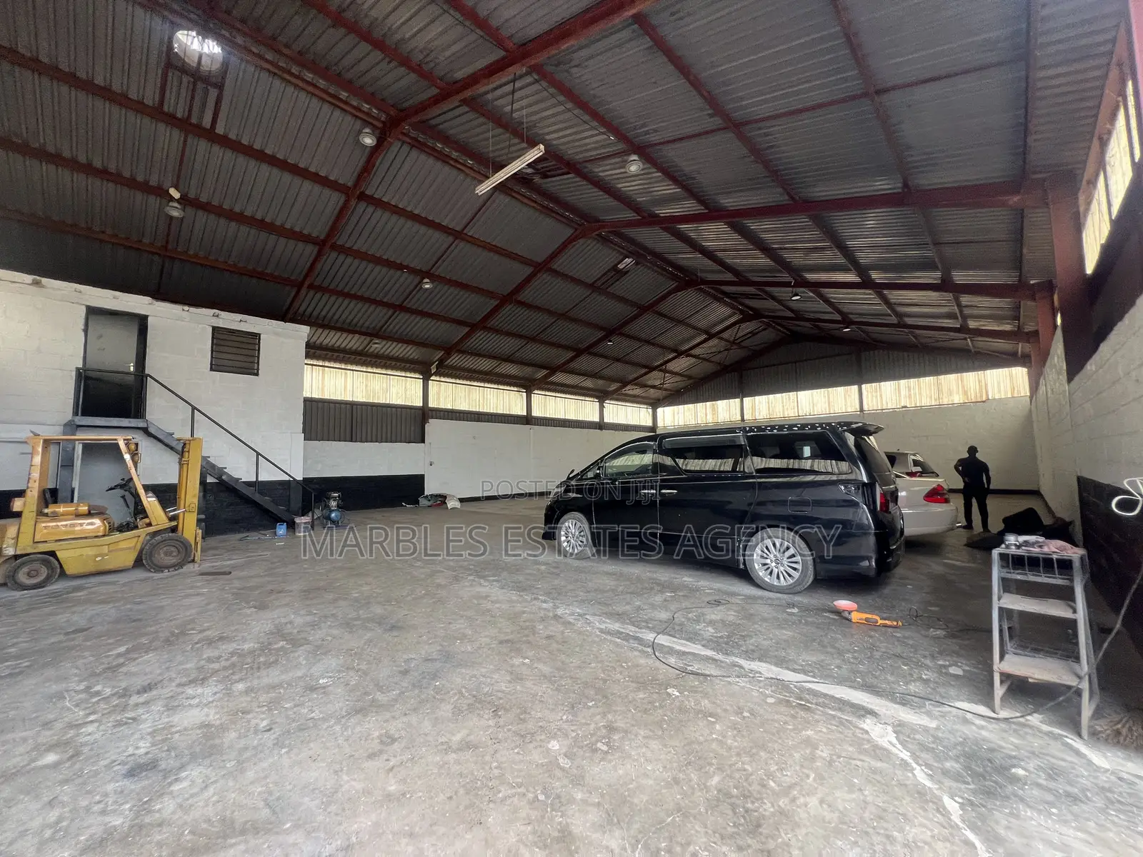 Stand-Alone Warehouse for Rent in Kansanga, 600 SQMS
