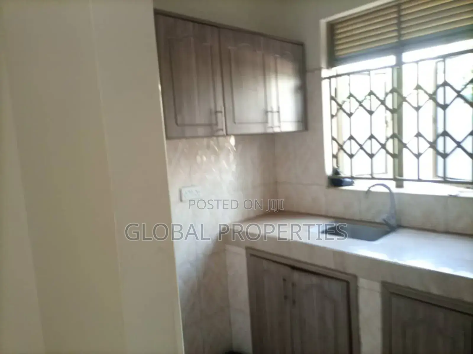 1bdrm Bungalow in Ssonde Rd, Central Division for rent