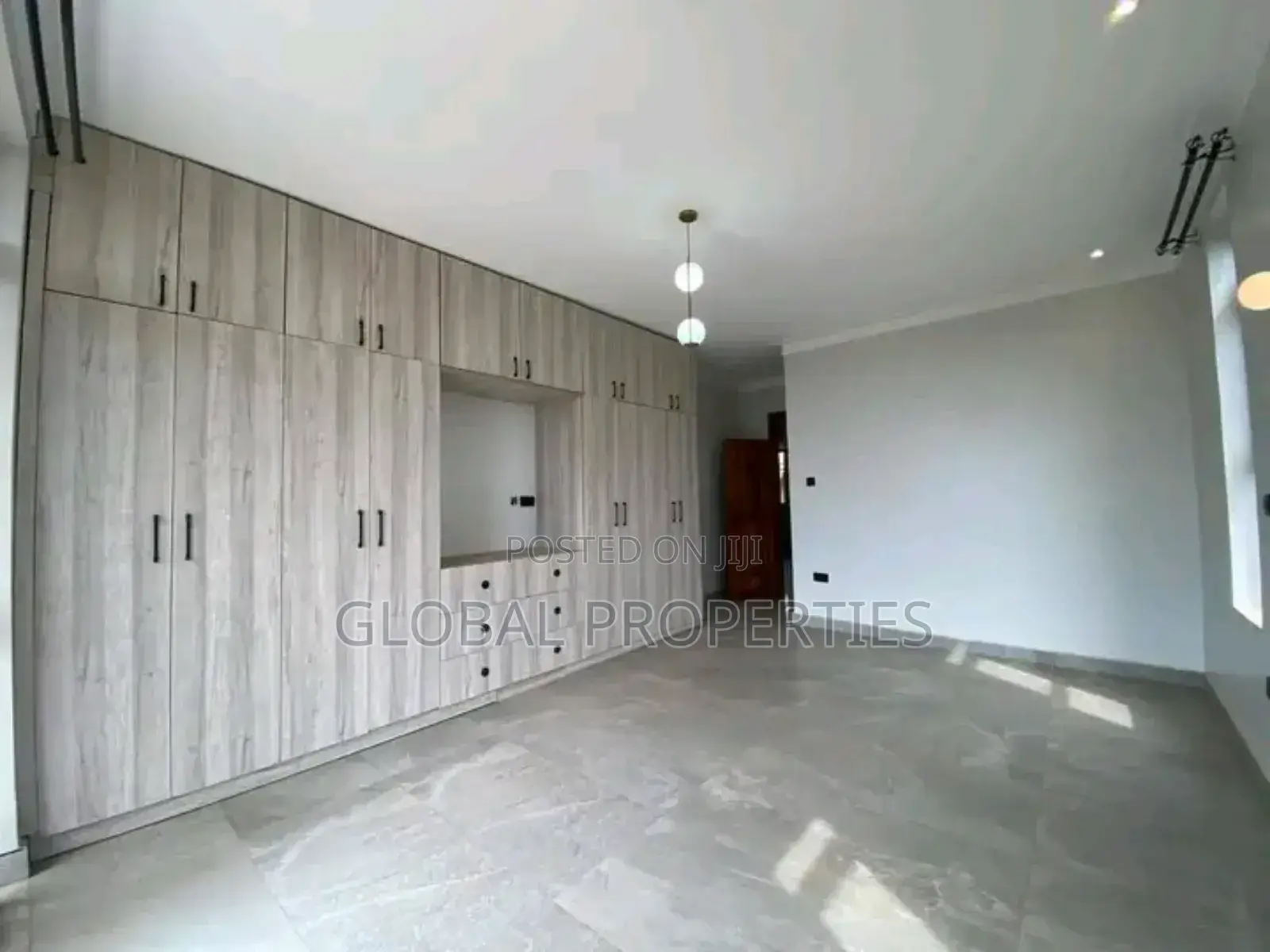 3bdrm Duplex in Naalya, Central Division for rent