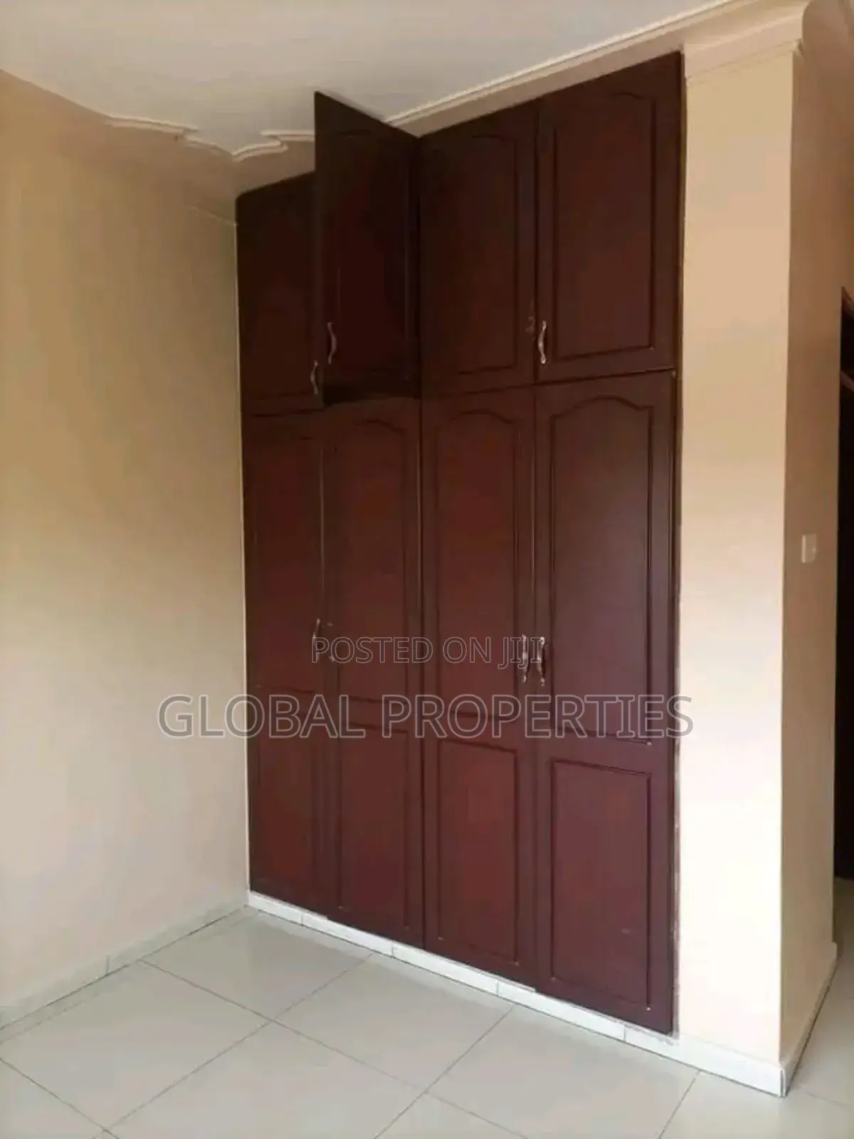 2bdrm Bungalow in Kamuli Rd, Central Division for rent