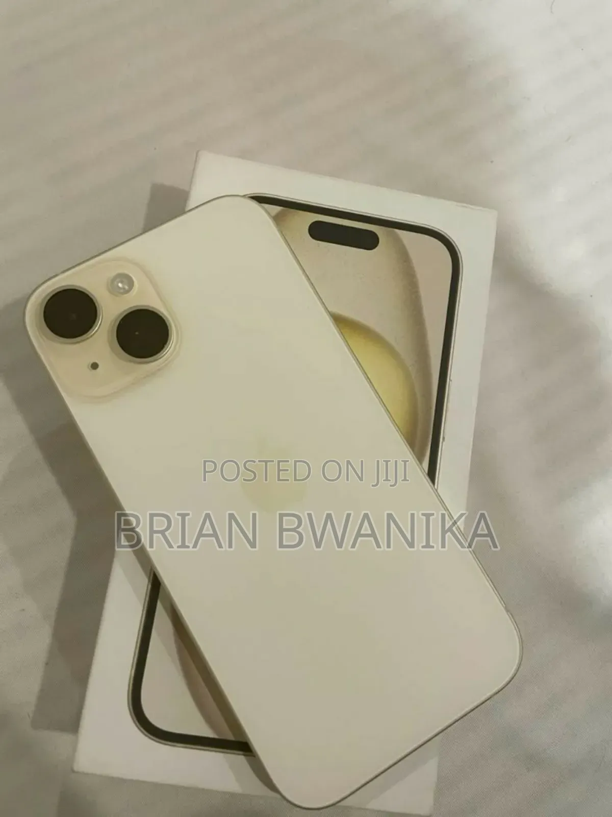 New Apple iPhone 15 256 GB Yellow