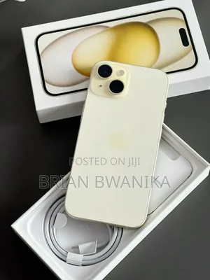 New Apple iPhone 15 256 GB Yellow