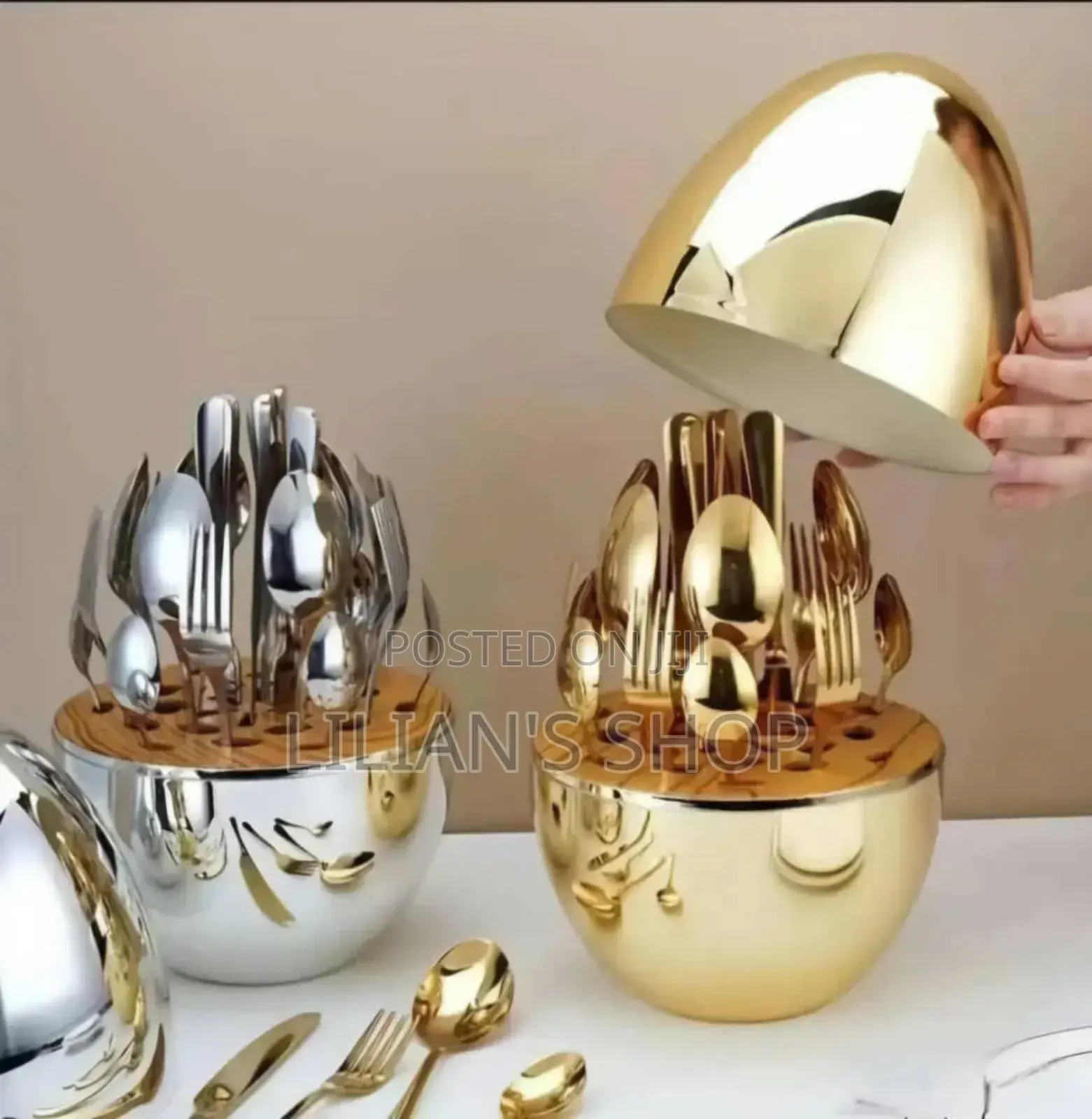 24pcs Golden/Silver Egg-Shaped Cutlery Holder