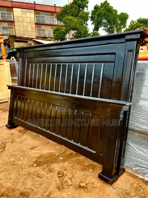 6by6 Bed in Black