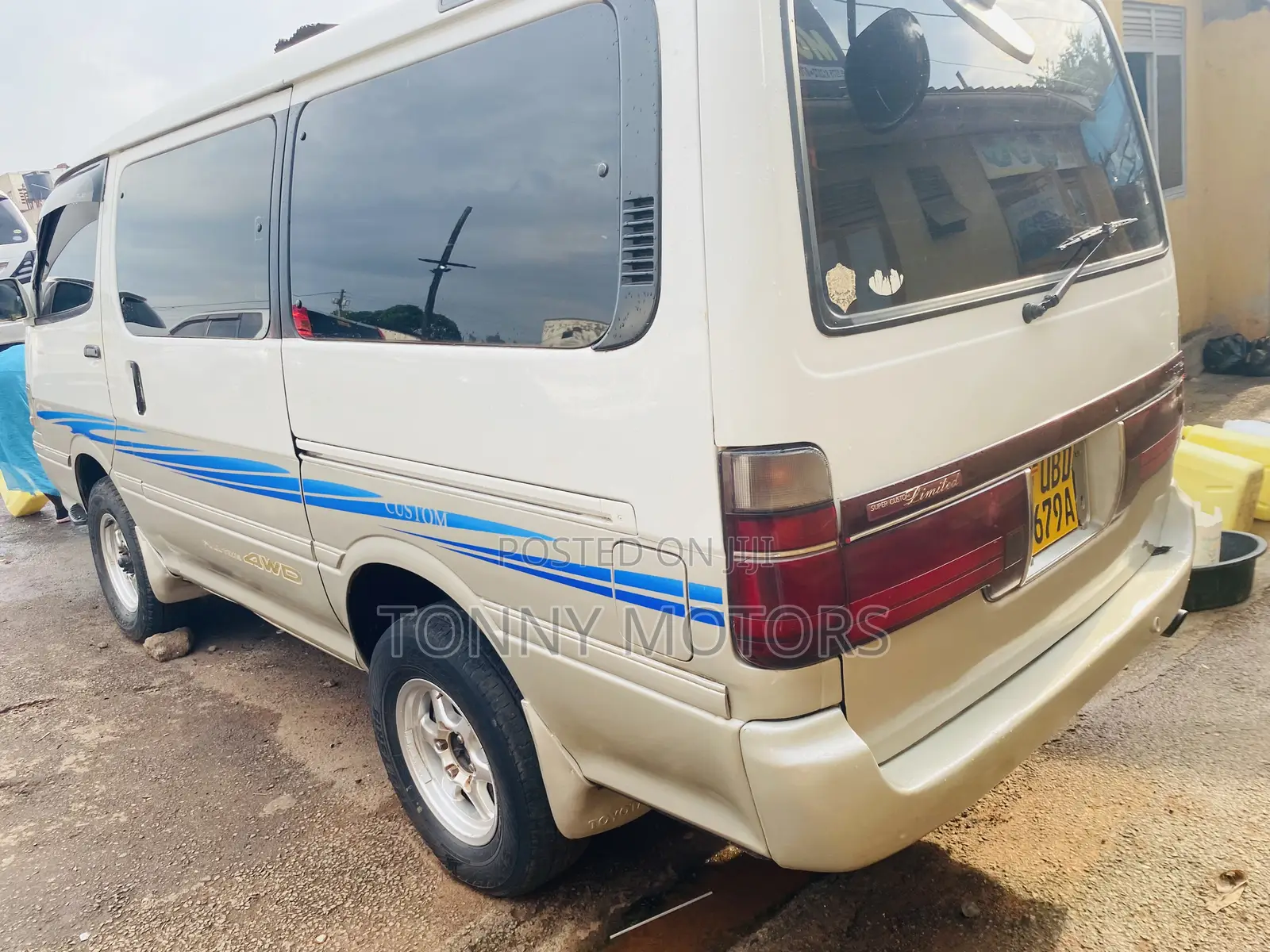 Toyota HiAce 2001