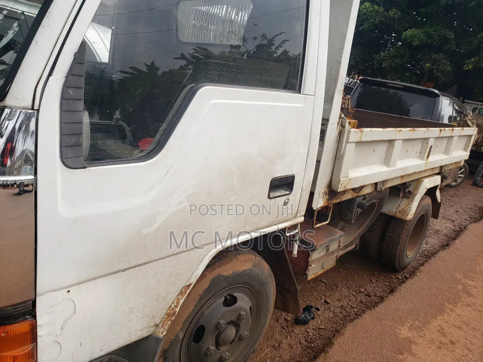 Canter Tipper