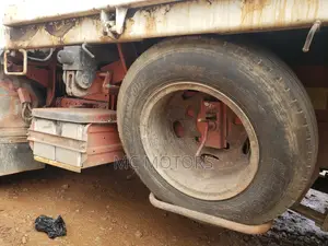 Canter Tipper