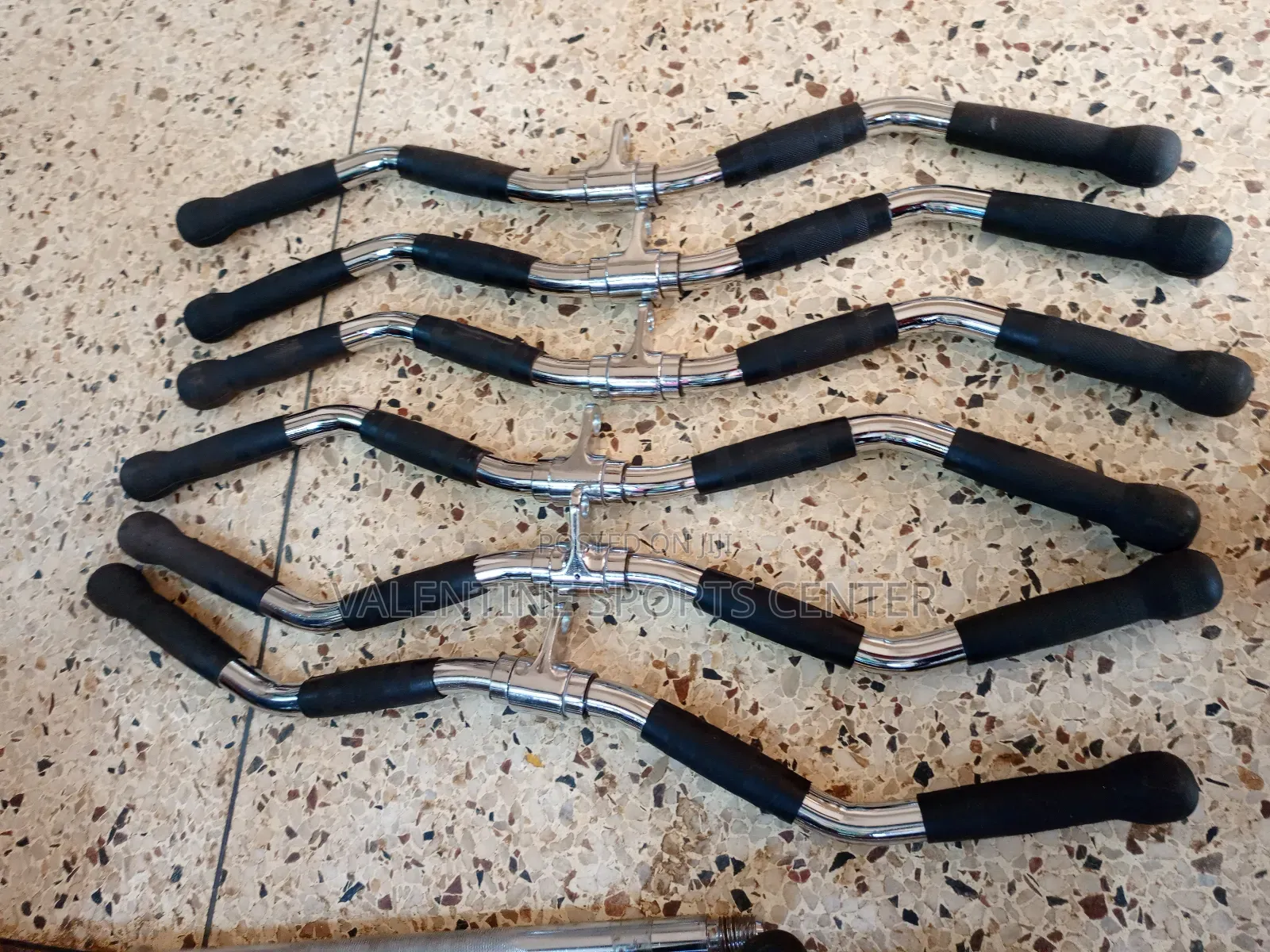 Corter Cable Curl Bar Big Size Each Pic Selling at 150000