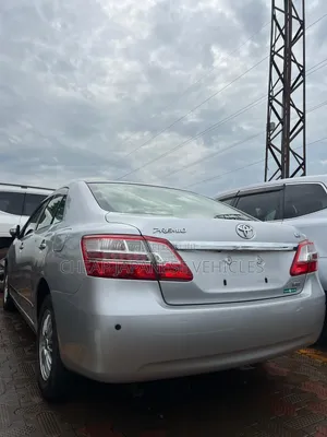 Toyota Premio 2012 Silver