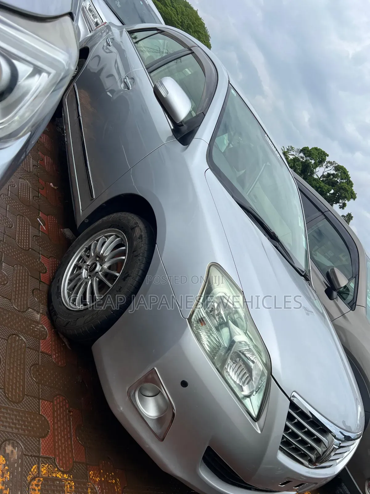 Toyota Premio 2012 Silver