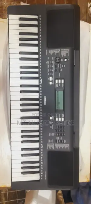 Yamaha PSR-E373