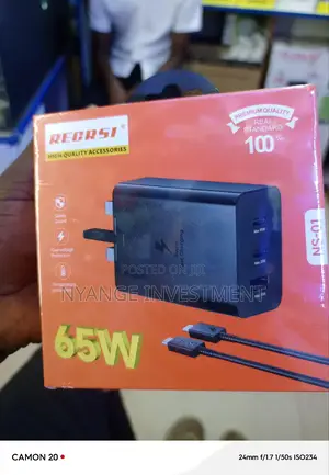 Recrsi Phone Adoptor and Charger. Phone Charger C to C