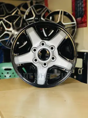 Photo - Tx,Nissan Hardbody, Mitshubishi Pajero, Drone Size 16 Rims