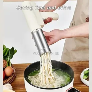 Raf Handheld Noodle Machine (Model R.3101).