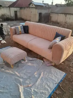 Sofa 3 Seater Call
