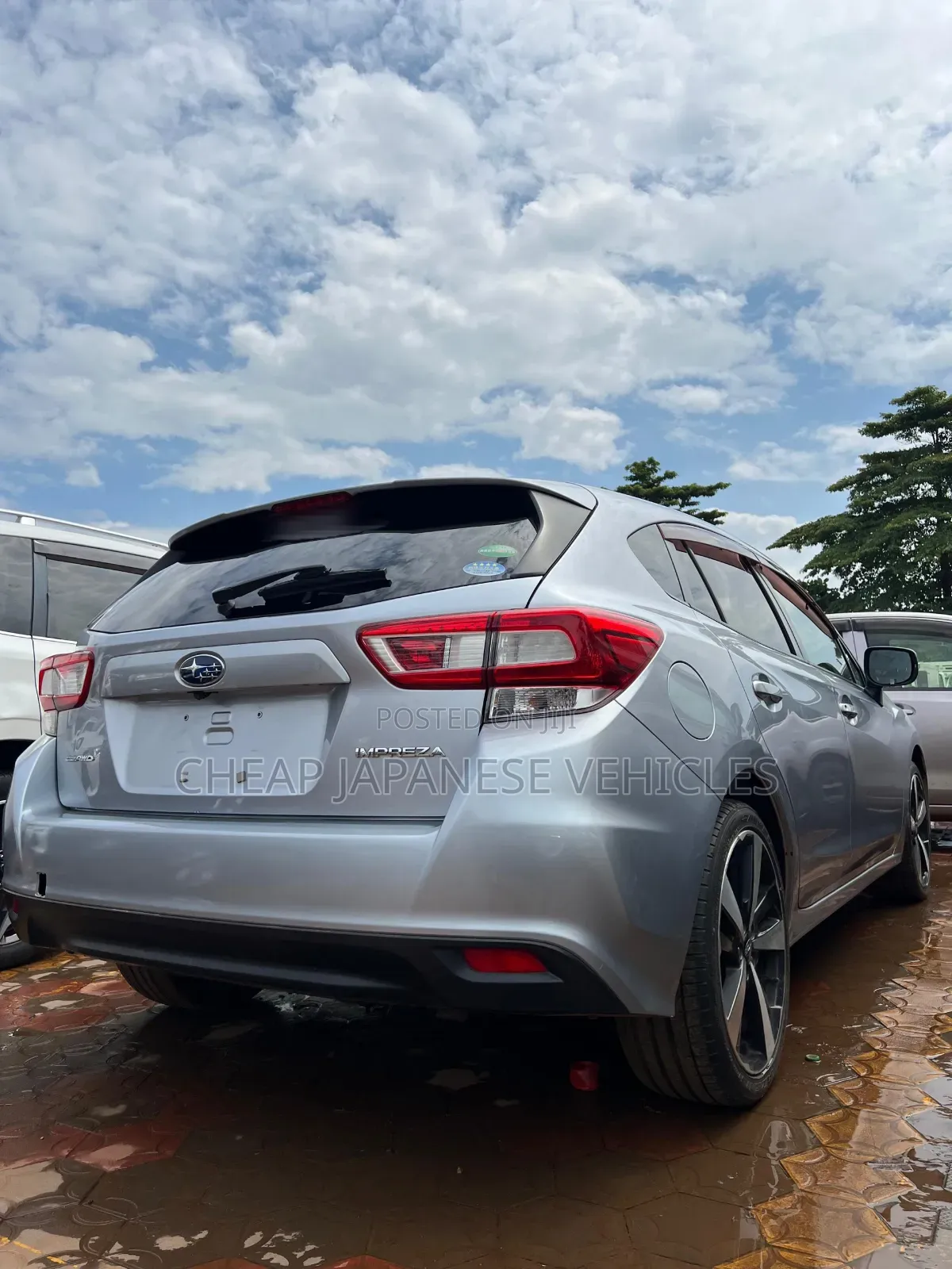 Subaru Impreza 2.0i Premium AWD Hatchback 2018 Silver
