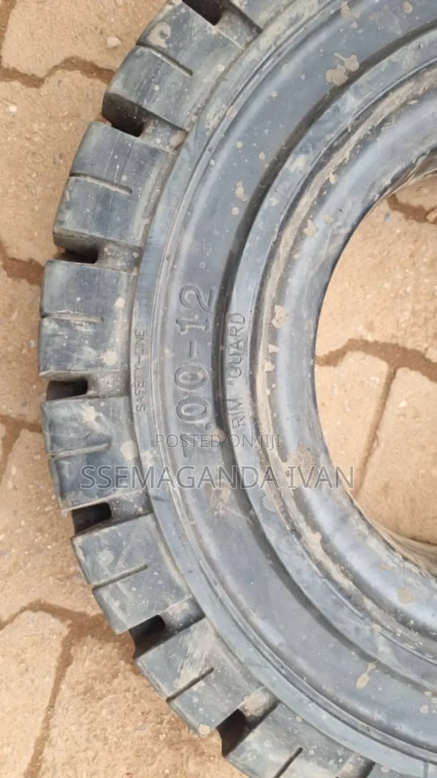 700-12 Folk Lift Tyre Solideal