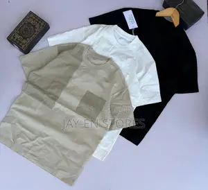 Pure Cotton Plain Colored Round Neck Tshirt With Side Pocket
