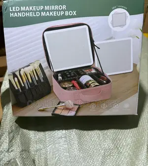Portable Maker Up Box