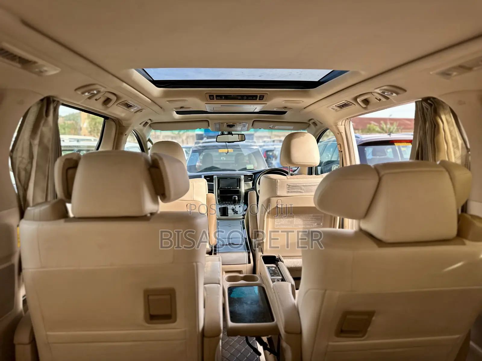 Toyota Alphard 2.4 Petrol AWD 2013 Silver