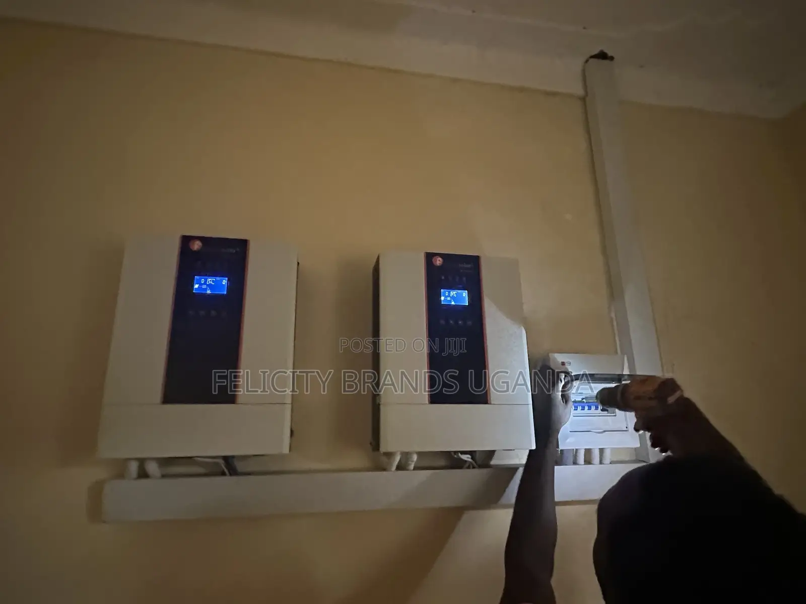 5000w/5000va Hybrid Inverter