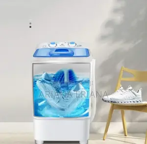Photo - Portable Shoes Cleaner Machine