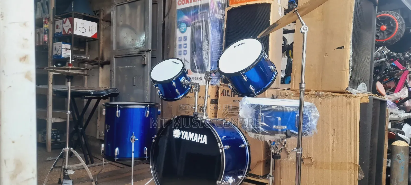 Yamaha Drum Set