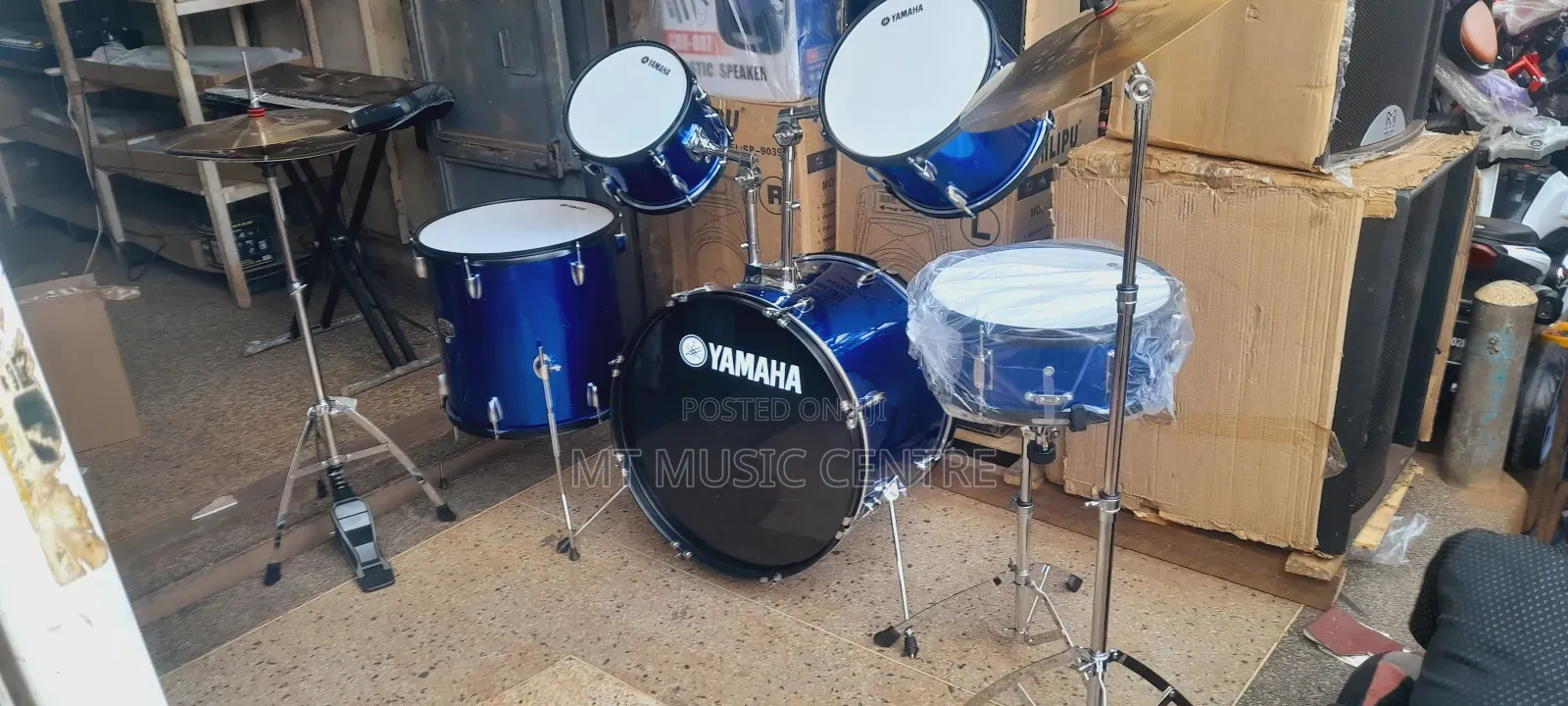Yamaha Drum Set