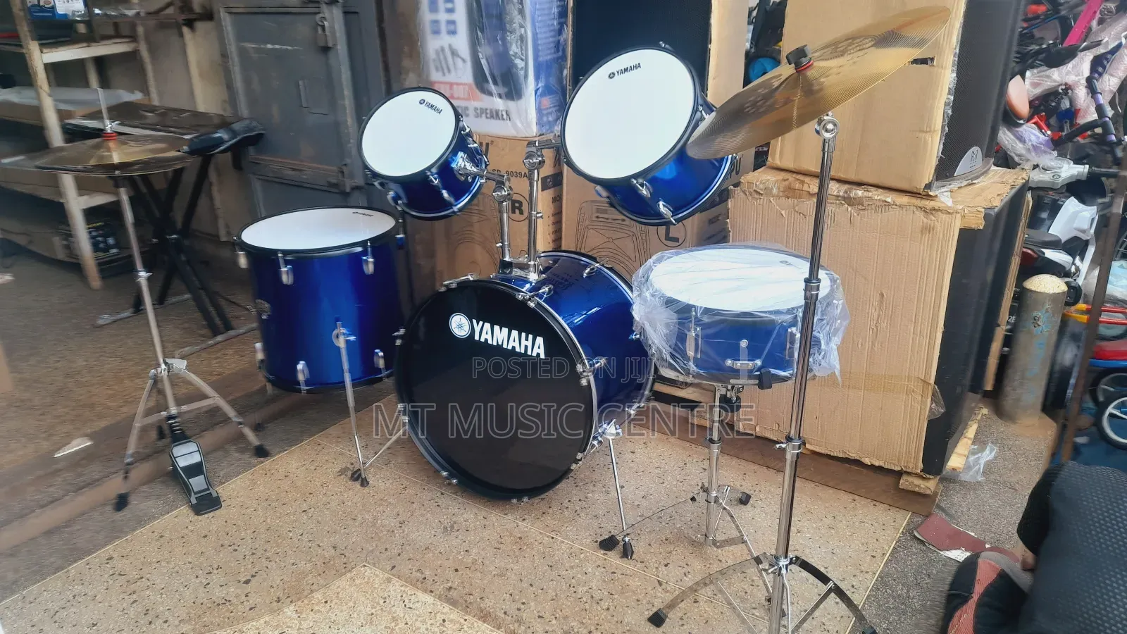 Yamaha Drum Set