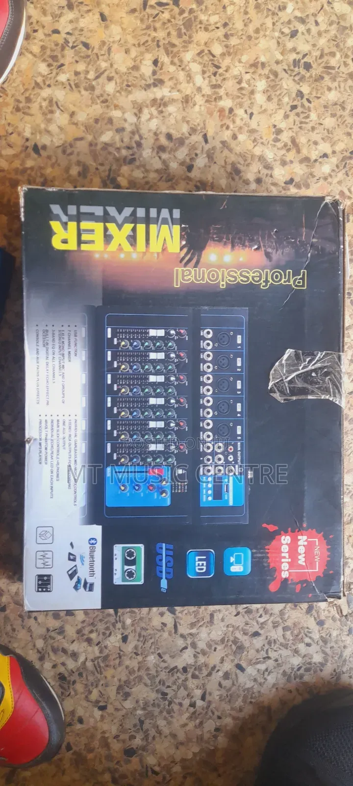 Yamaha F7 Mixer