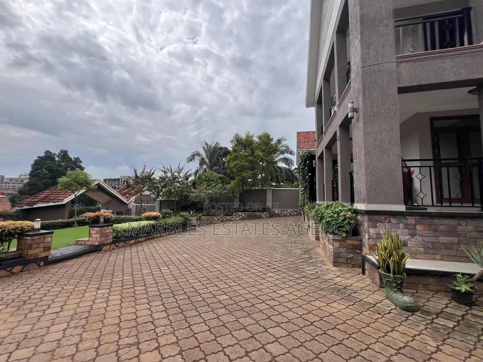 5bdrm House in Naguru, Central Division for rent