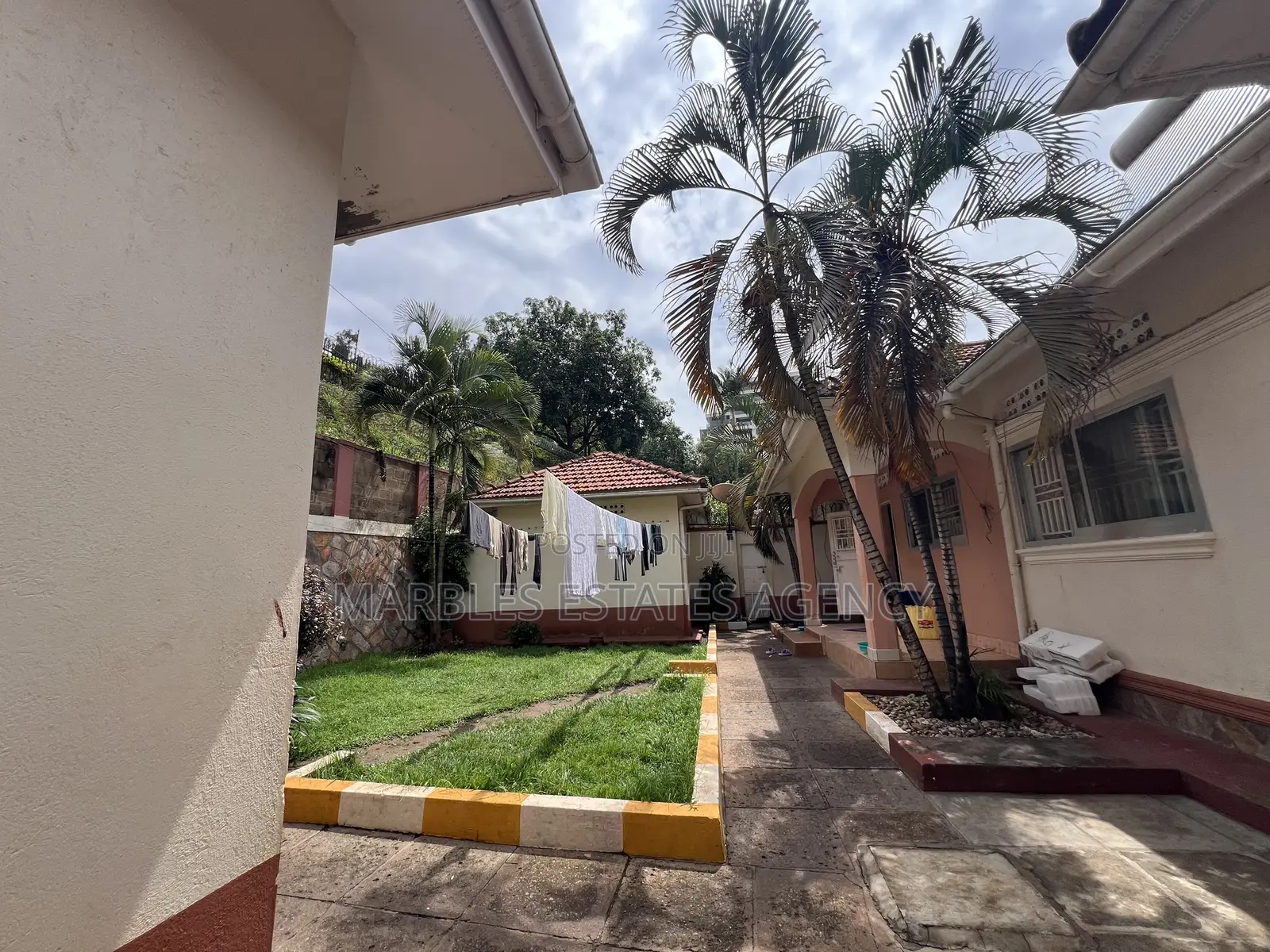 5bdrm House in Naguru, Central Division for sale