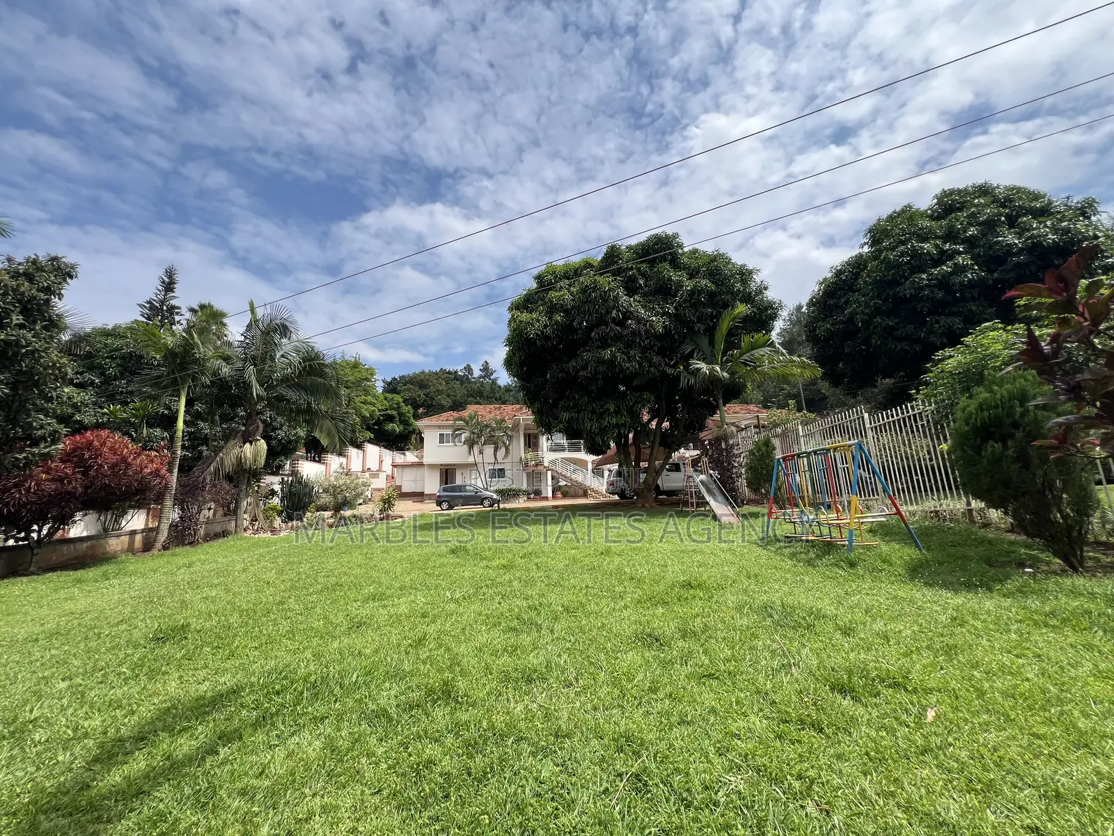 5bdrm House in Naguru, Central Division for sale