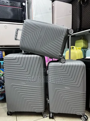 A Set of Shodenly Gray Rubber Suitcase