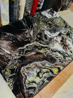 Turkey Center Carpet / Medium and Large