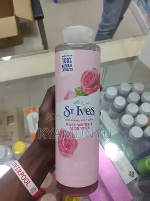 Photo - St. Ives Refreshing Body Wash