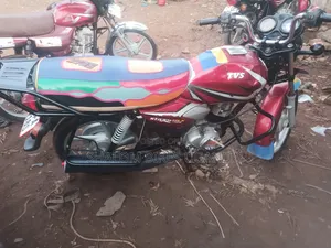 TVS HLX 125 2022 Red