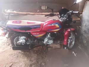 Bajaj CT 110X 2025 Red