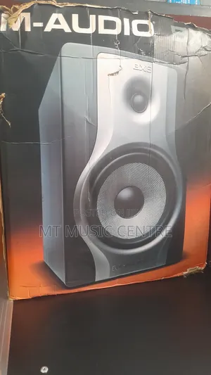 M-Audio Bx8