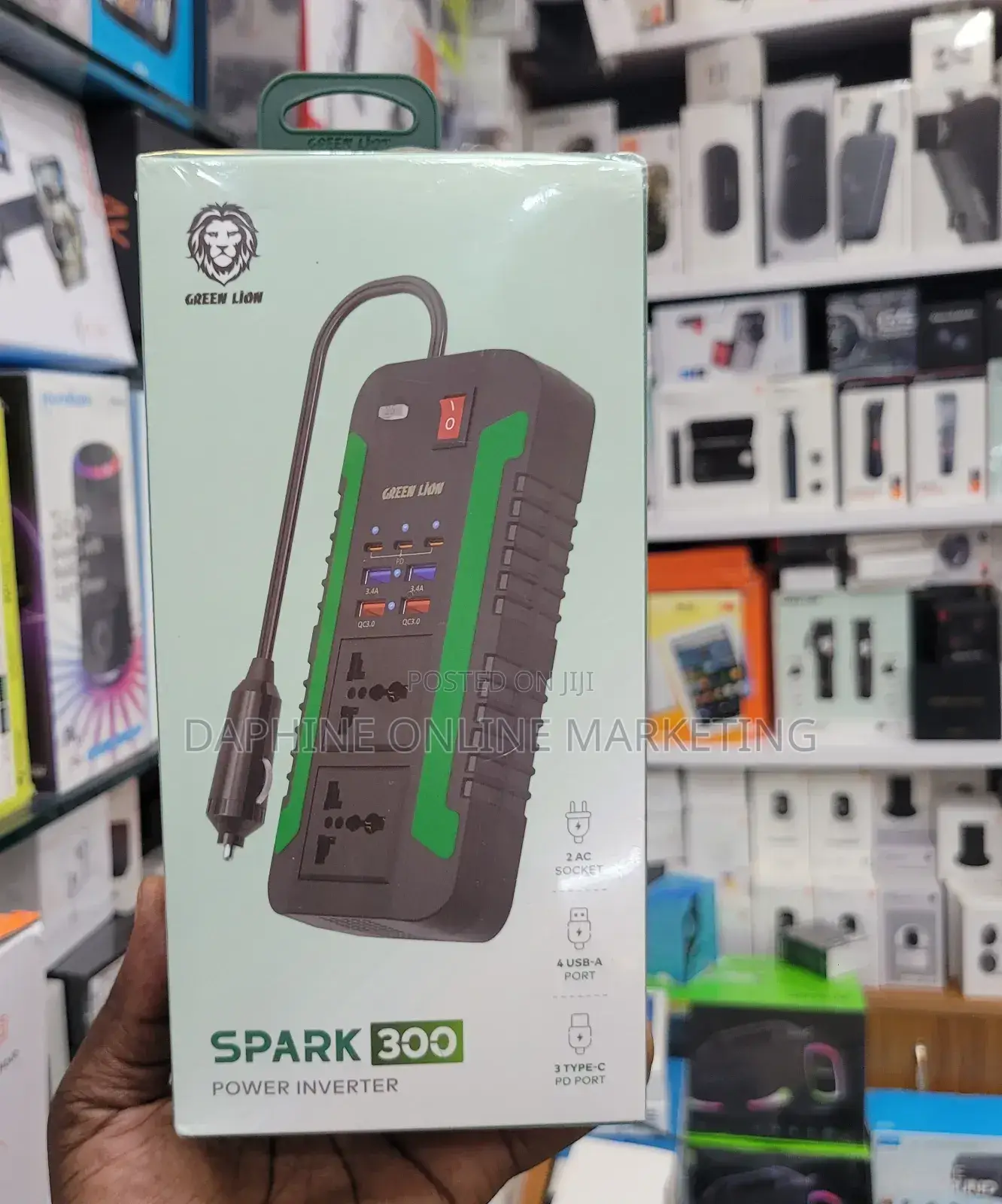 Green Lion Spark 300 Power Inverter