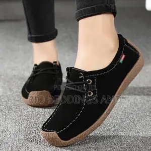 Ladies Moccasin Suede Shoes / New Fashion