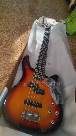 Base Guitar 5 String