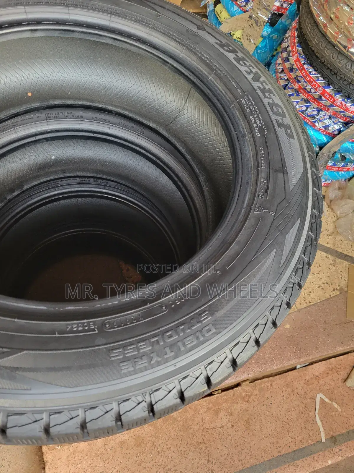 225 60 R17 Dunlop Digi Tire Studless From Japan.